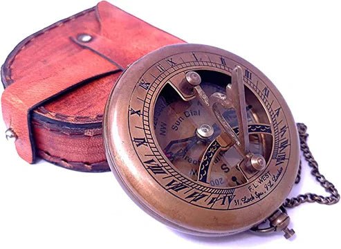 Brass Nautical Compass for Collectors & Navigation - Retro Handicrafts