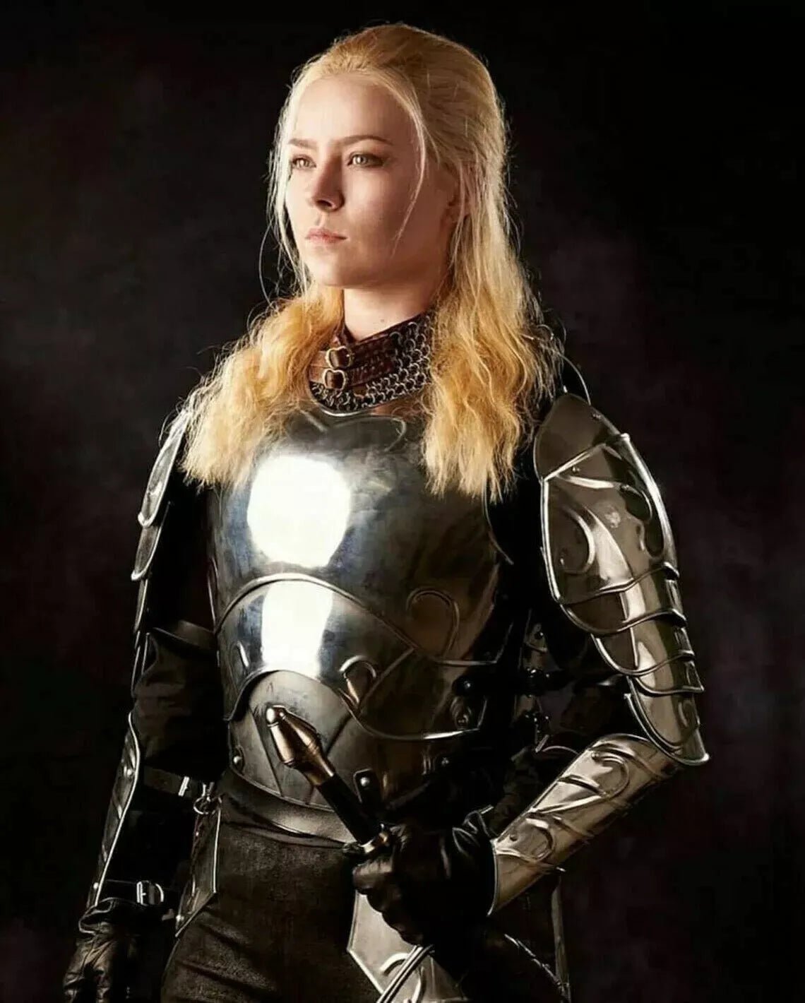 Medieval Lady Armor