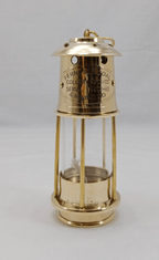 Antique Brass Polished Nautical Miner Oil Ship Lantern Maritime Lamp Home Décor - Retro Handicrafts