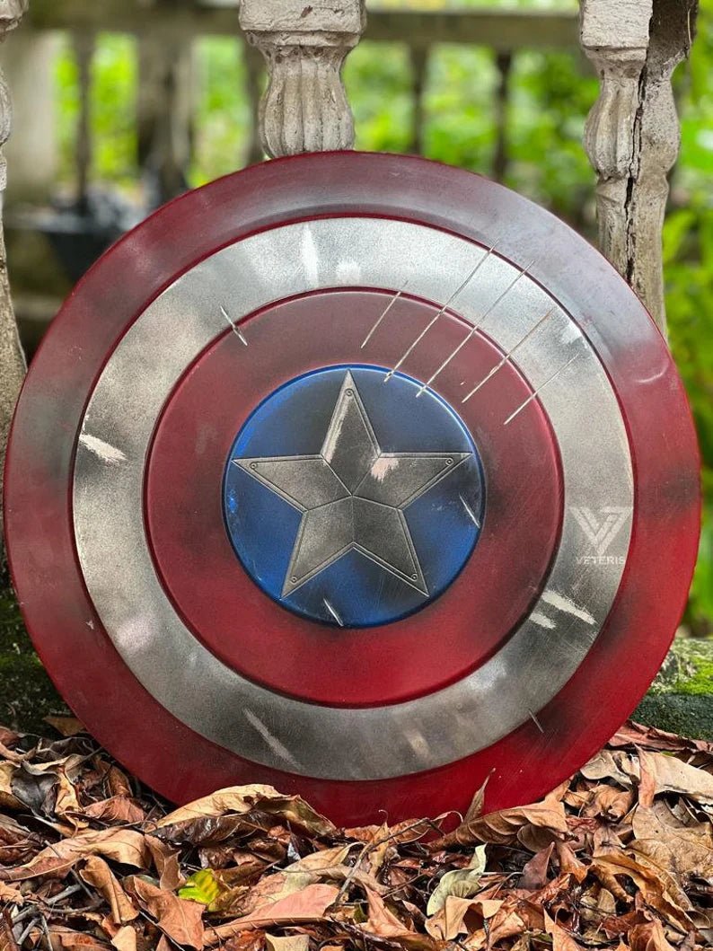 Captain America damaged Shield - Metal Prop Replica - screen Accurate Marvel Captain America's Shield - Retro Handicrafts