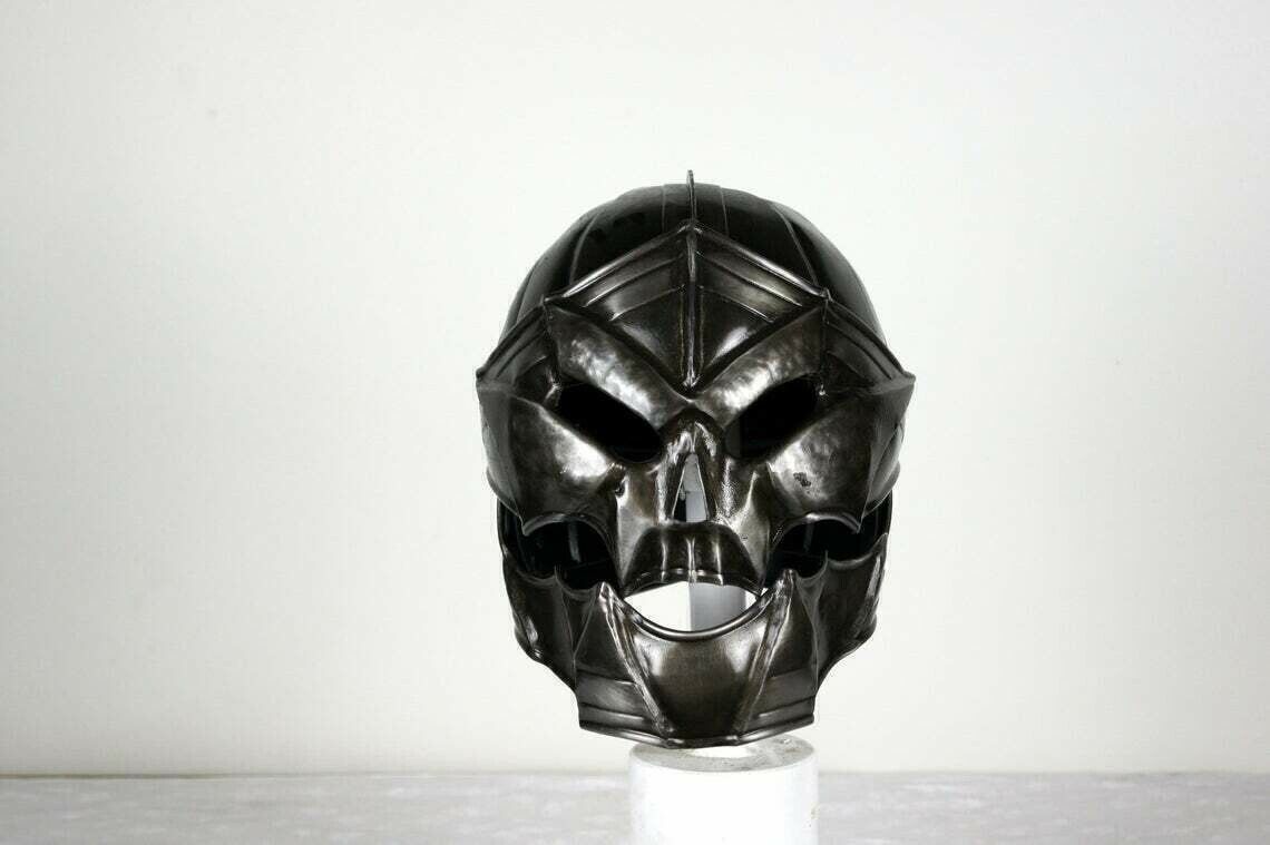 Halloween Blackened 18 Gauge Steel Medieval Demonic Face Death knight Helmet - Retro Handicrafts