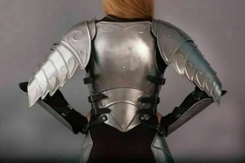Halloween Female Fantasy Armour Suit, Knight Lady Armour - Retro Handicrafts