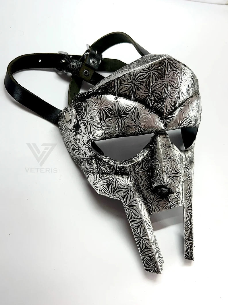 Halloween Medieval Gladiator face Mask 18g Re - Enactment Adult Custom Crafted MF Doom Handmade Gladiator Armor Mask - Retro Handicrafts