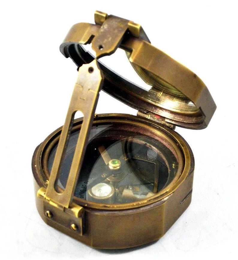 Heavy-duty survey brass compass with wooden storage case, an ideal gift for marine men and outdoor adventurers.