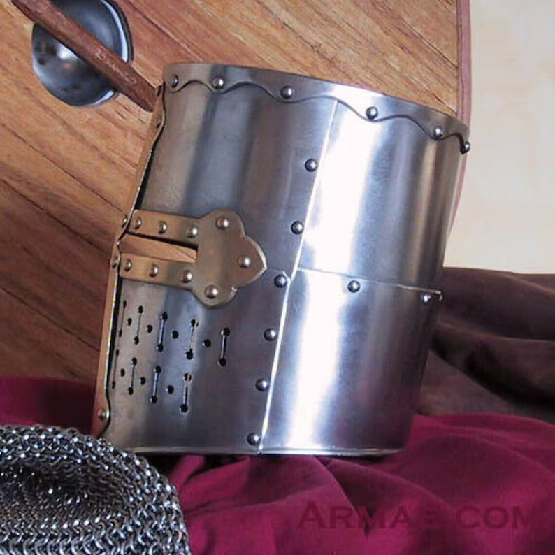Authentic Medieval Italian Crusader Helmet for LARP Enthusiasts – Premium 18g Steel Warrior Costume Gear