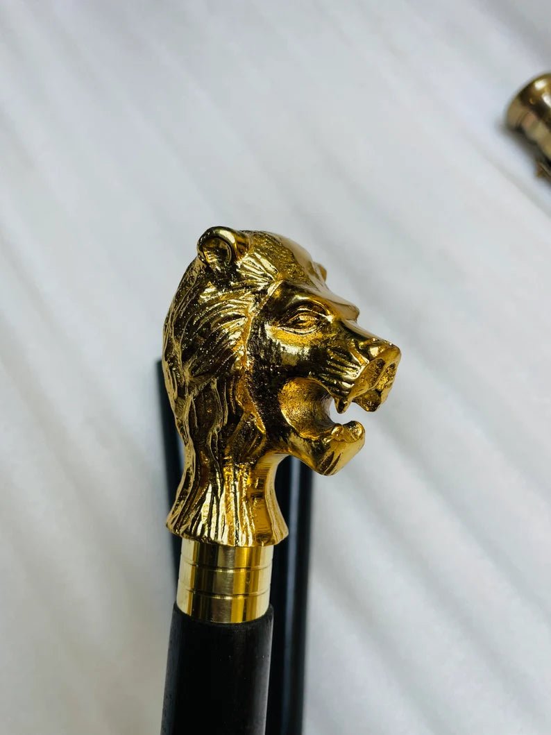 Lion Head Handle Vintage Wooden Walking Stick Cane placed on a surface, showcasing its total length of 36 inches and weight of 0.600 kg.