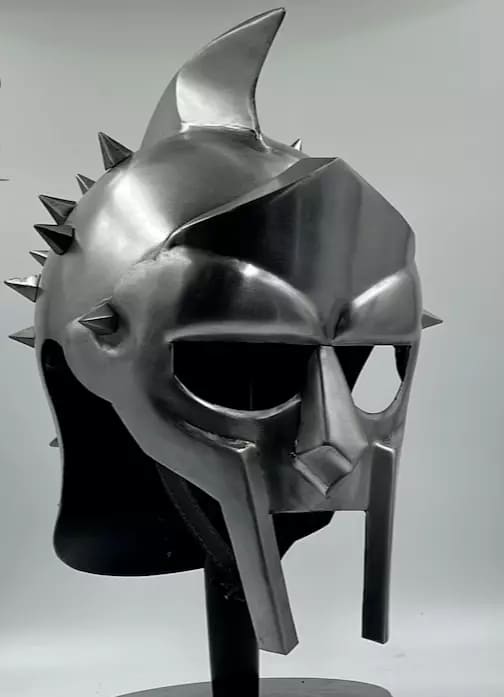 Maximus Halloween Costume: Greek Muscle Armor & Helmet - Retro Handicrafts