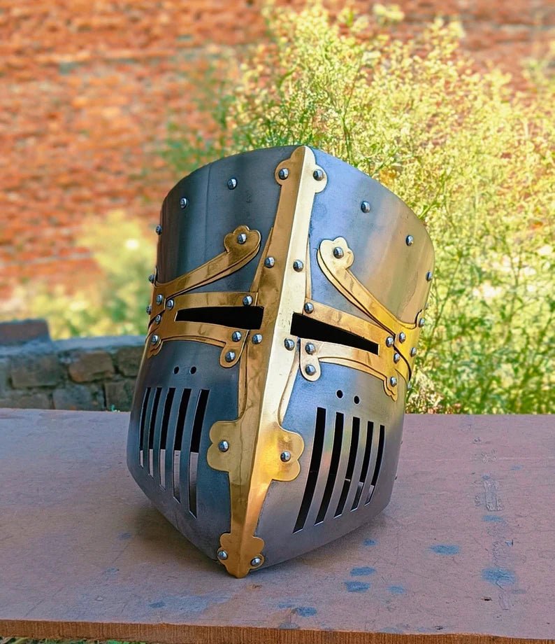 Medieval 13th Century Great Helmet Of Castile Warrior Steel Knight Battle Replica Helmet - Retro Handicrafts