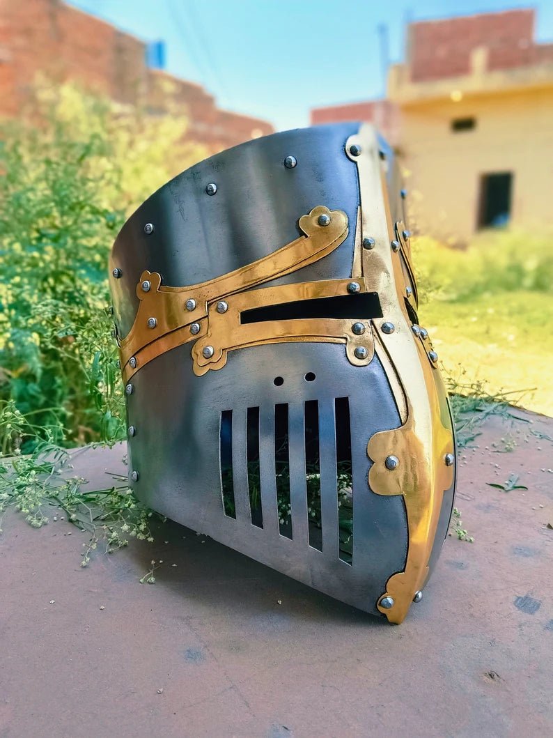 Medieval 13th Century Great Helmet Of Castile Warrior Steel Knight Battle Replica Helmet - Retro Handicrafts