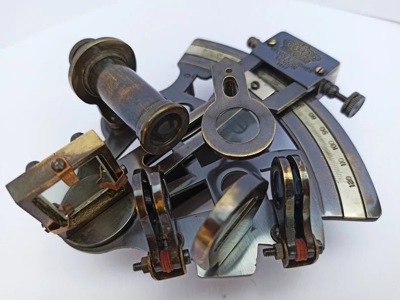 Nautical Brass Working Sextant, Antique Maritime Navigational Instrument With Leather Case, Astrolabe Ships Instrument, Navigational Sextant - Retro Handicrafts