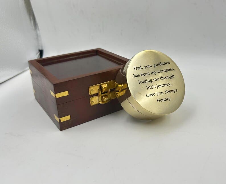 Personalized Brass Compass with Wooden Box | Engraved Compass for Dad | Anniversary & Christmas Gift - Retro Handicrafts