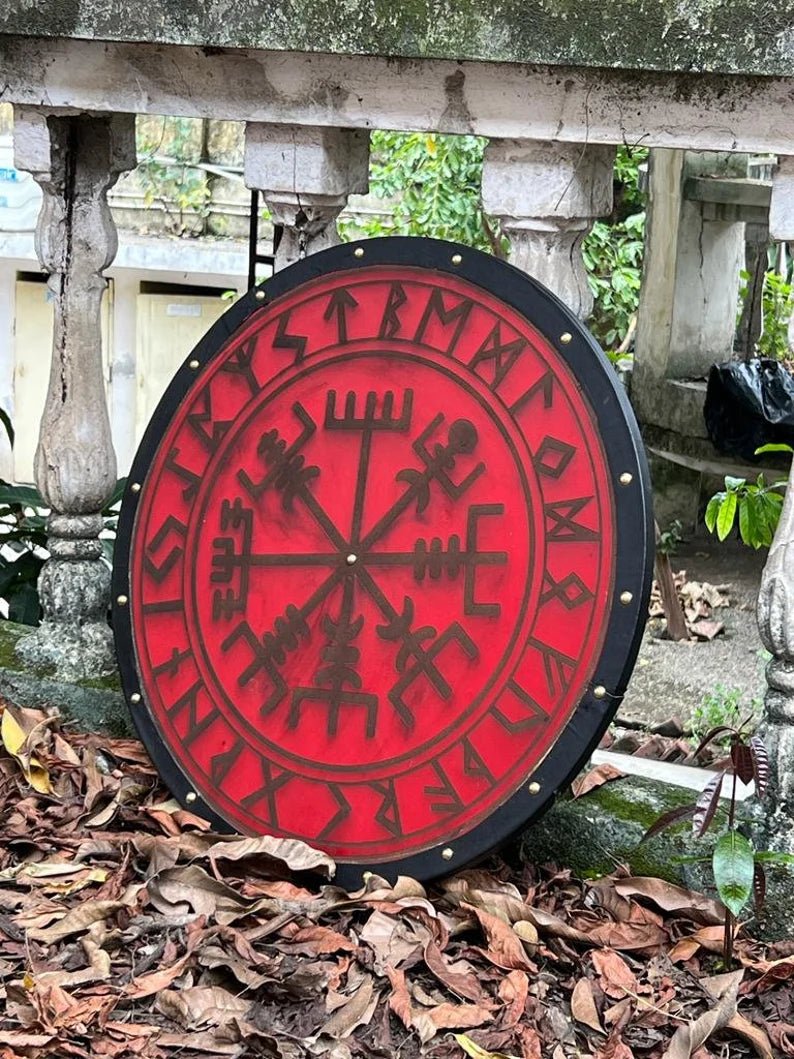 Secure packaging of the Viking shield to ensure safe delivery