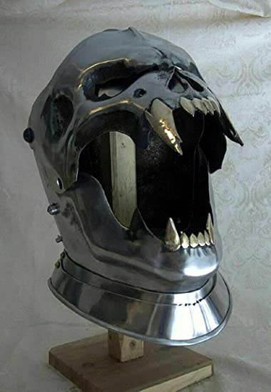 Retro Medieval Helmet Old Demonic Face Helmet Battle-Ready Historical Treasure Silver